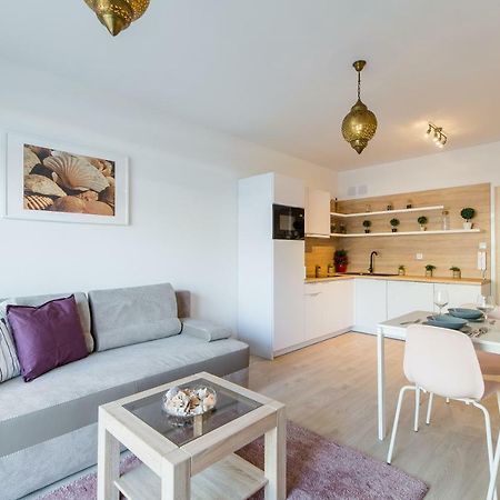 Apartament Rose Колобжег Екстериор снимка